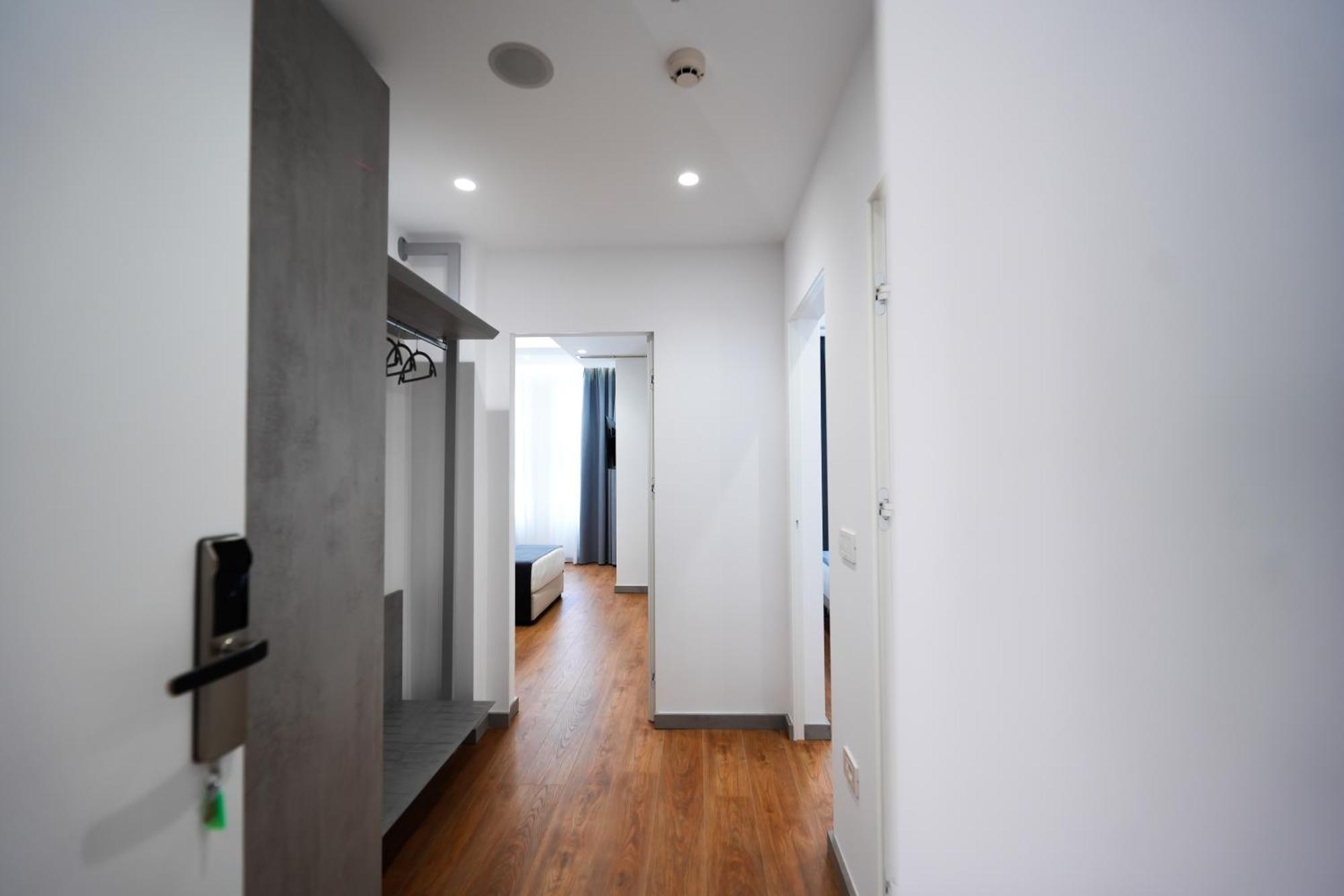 Naos Luxury Hotel