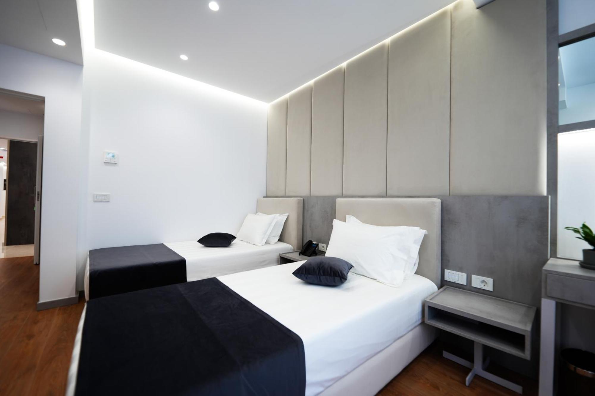 Naos Luxury