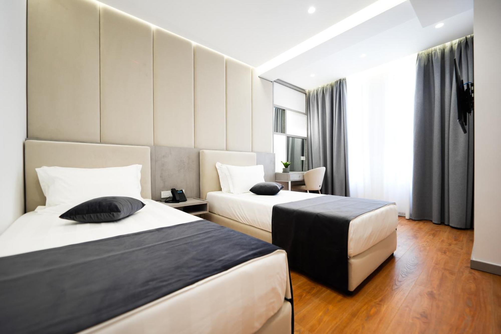 Naos Luxury Hotel